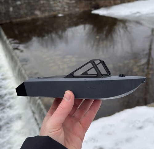 Wet biscuit jet boat - jet,